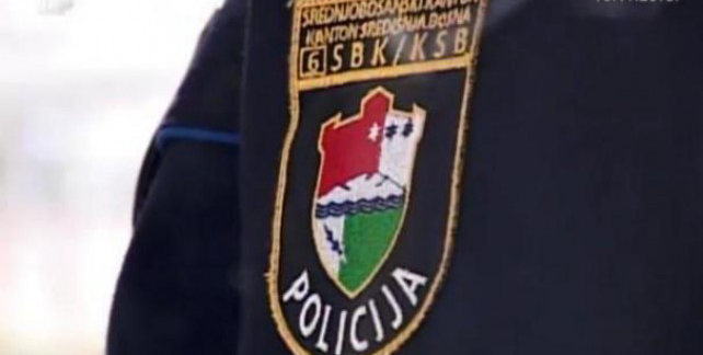 Policajac spasio dva mlada života