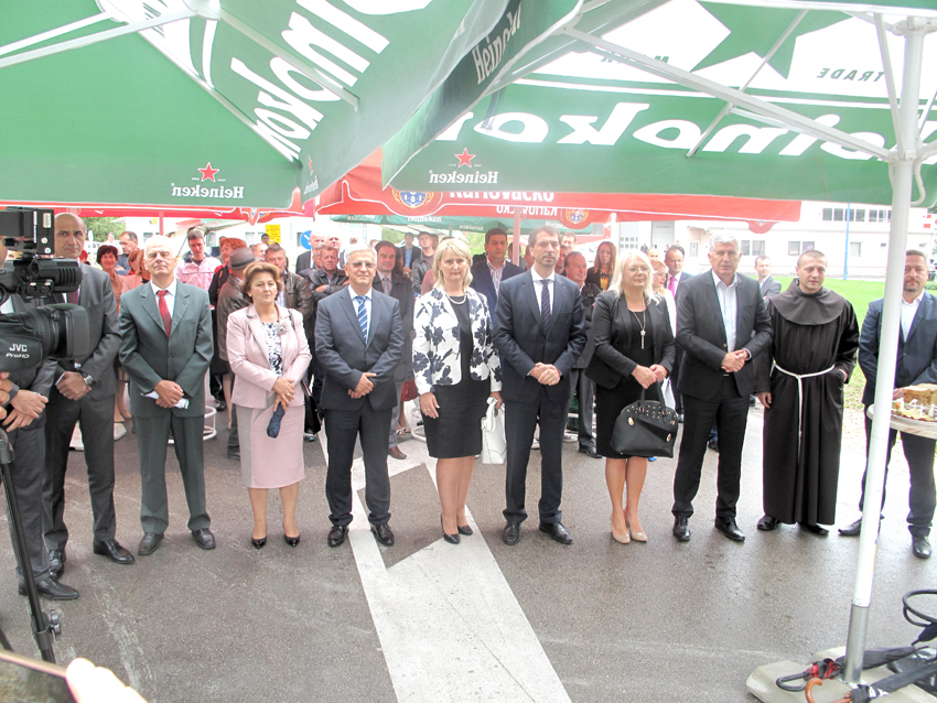 Svečano pušten u promet put Resnik-Volujak