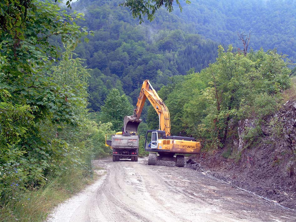 Počeli radovi na rekonstrukciji i izgradnji posljednje faze puta Kreševo-Tarčin
