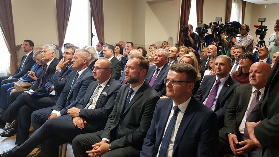 Potpisan ugovor, Vlada RH donira 450.000 kuna za izgradnju SRC "Lopata"