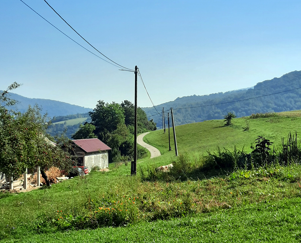 Traju radovi na izgradnji javne rasvjete u Volujaku i Bjelovićima. 