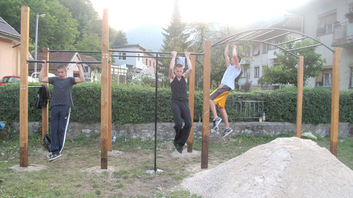 Podignut park za kalisteniju