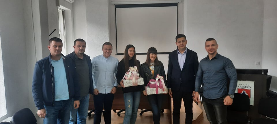 Načelnik nagradio mlade Kreševljanke za izuzetne sportske uspjehe
