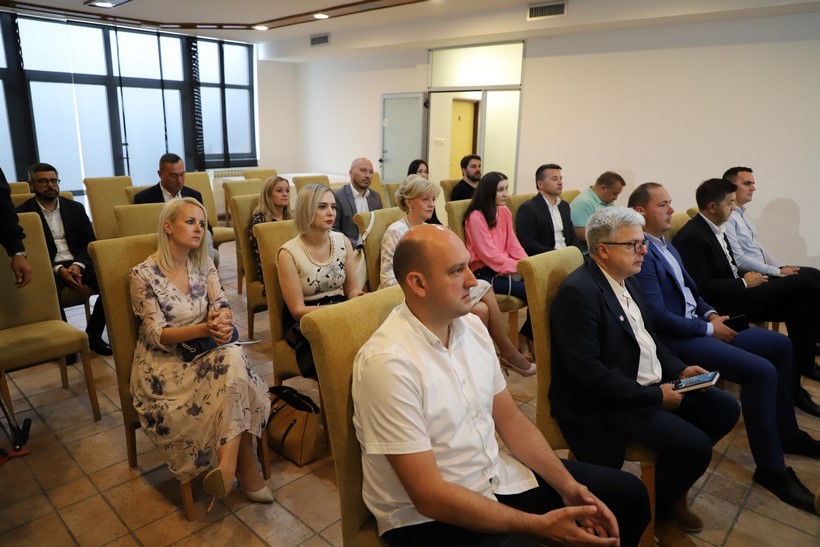 Jačanje suradnje BiH i Hrvatske: Načelnici Središnje Bosne u Osijeku