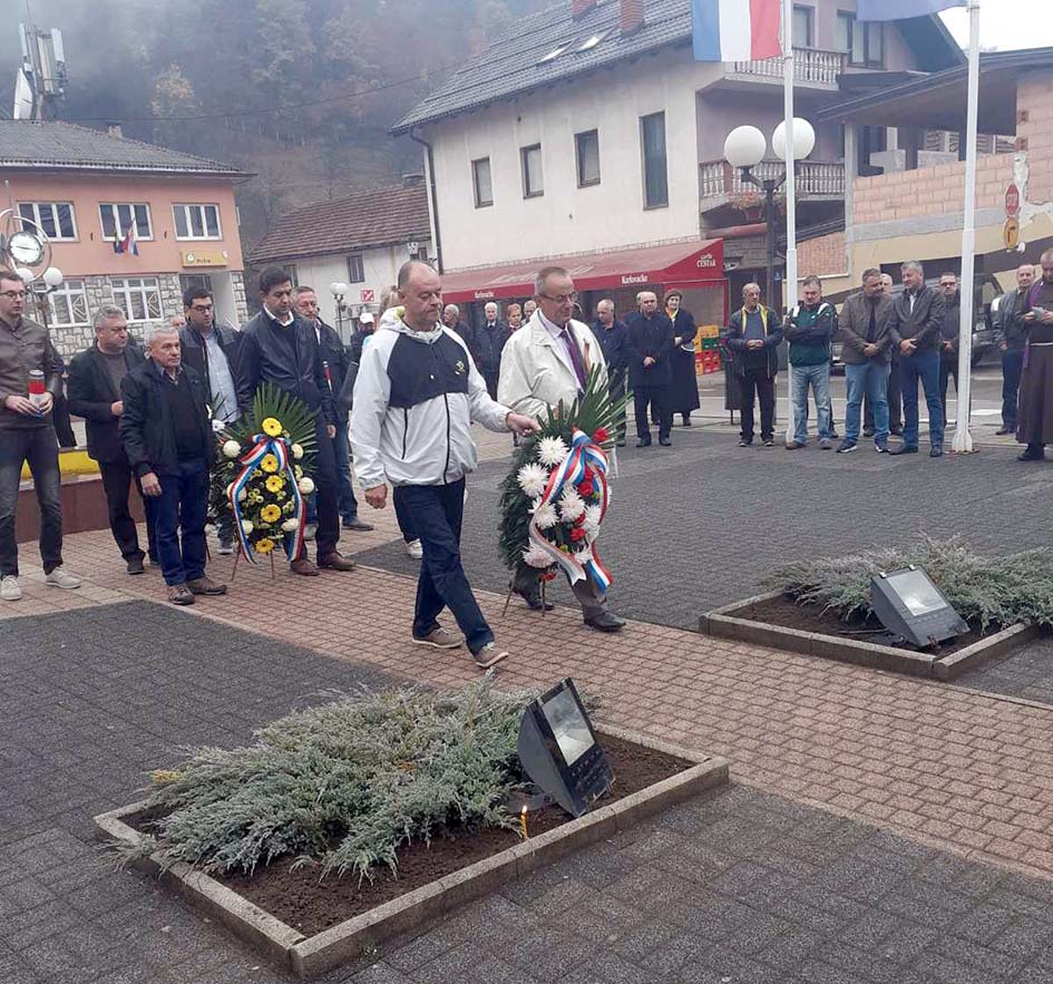 IMG 36aeffde8e2b6e26f6b9118070c7c5fa V