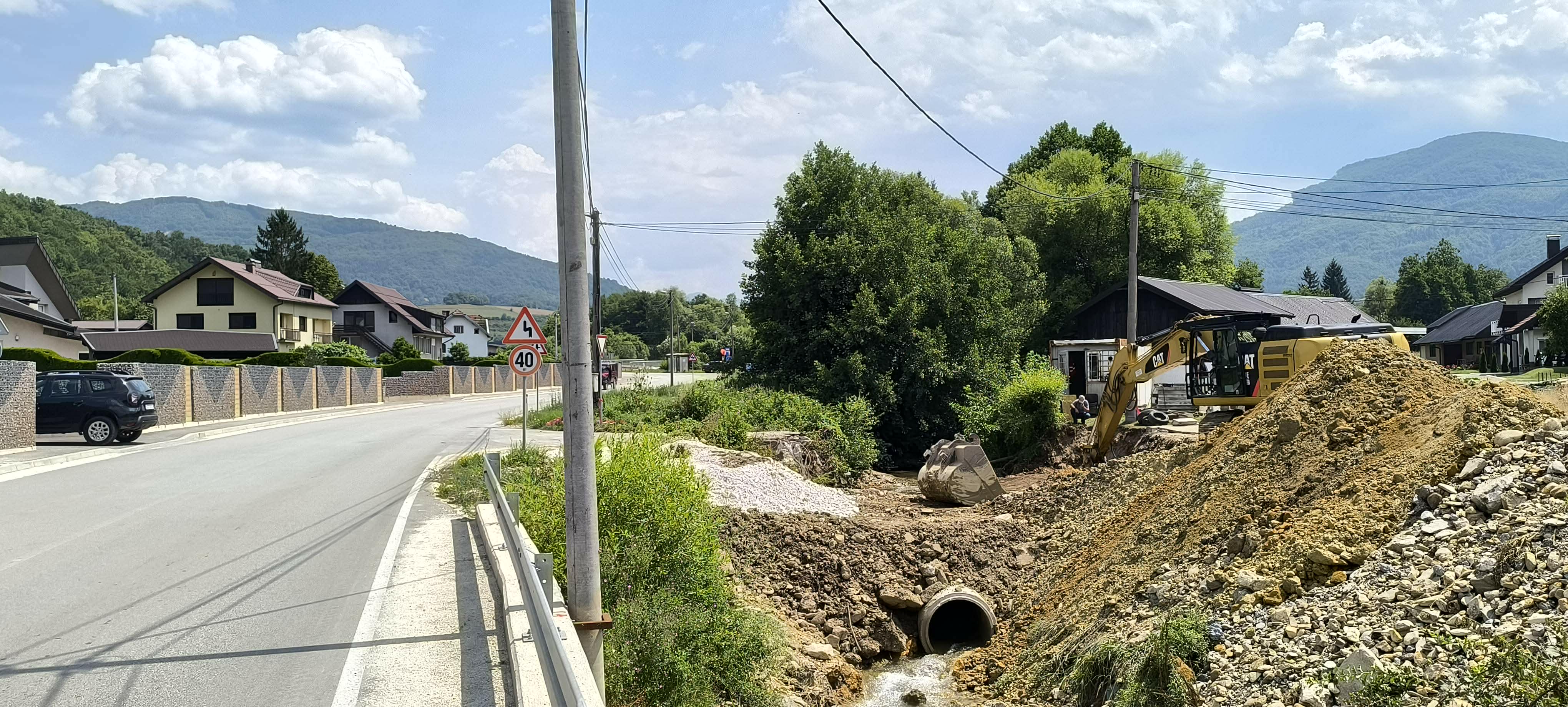 U Komarima započela izgradnja dva nova mosta preko Kreševčice